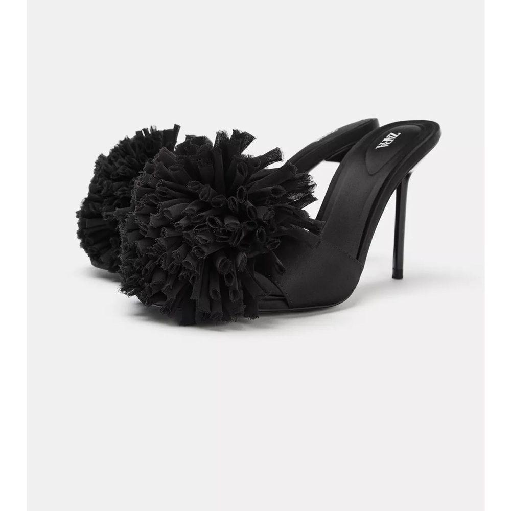 NWT Zara maxi pompom heels - Picture 5 of 6